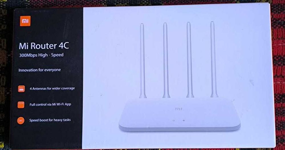 Продаётся  Роутер Mi 4C