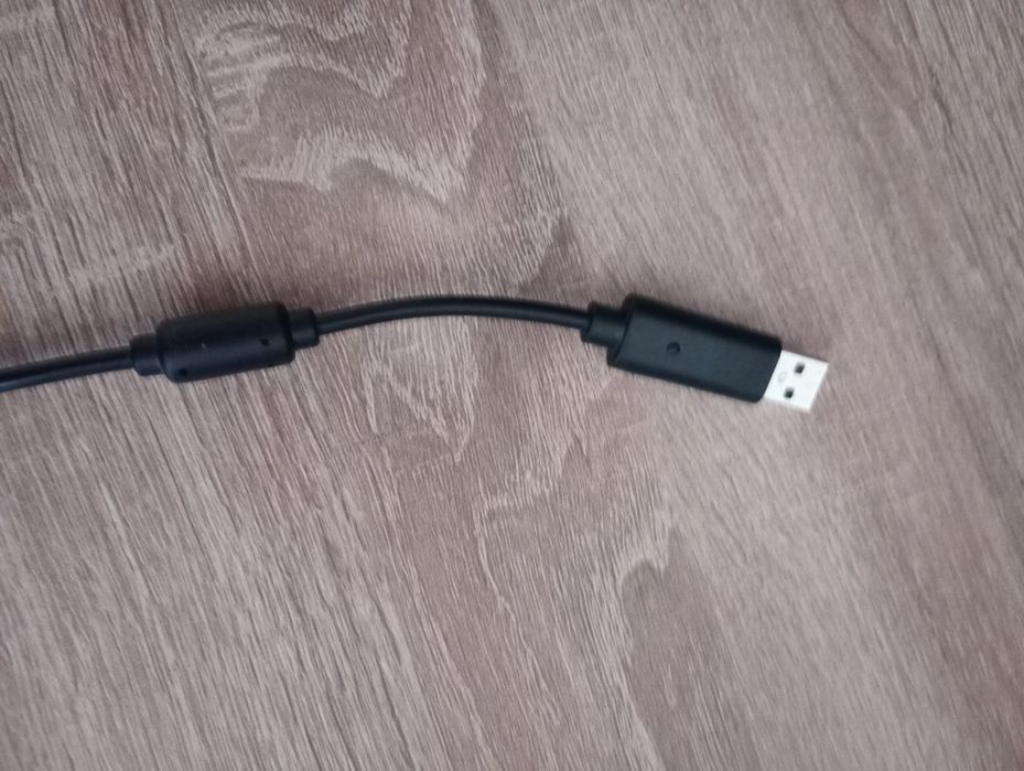 Vând volan gaming seaborg 400