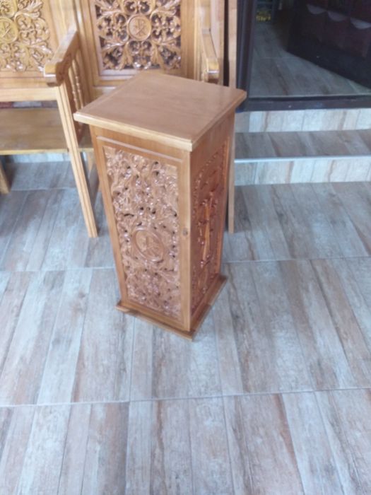 Dulap pentru lumanari