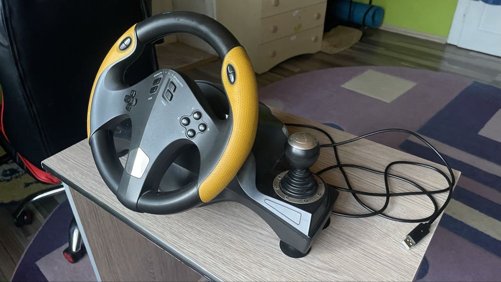 Set Volan si Pedale gaming Myria MG7400.Pret negociabil!