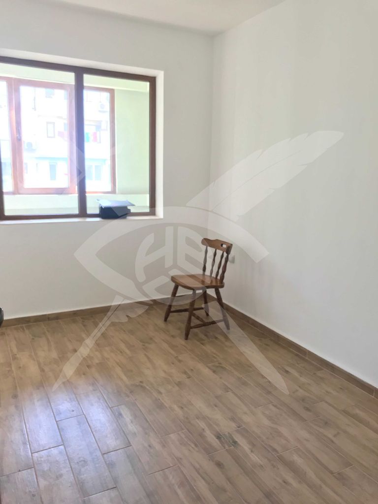 Продава се Тристаен апартамент в Варна, Чаталджа - 90 кв.м за 1834 €/кв.м - Снимка #2