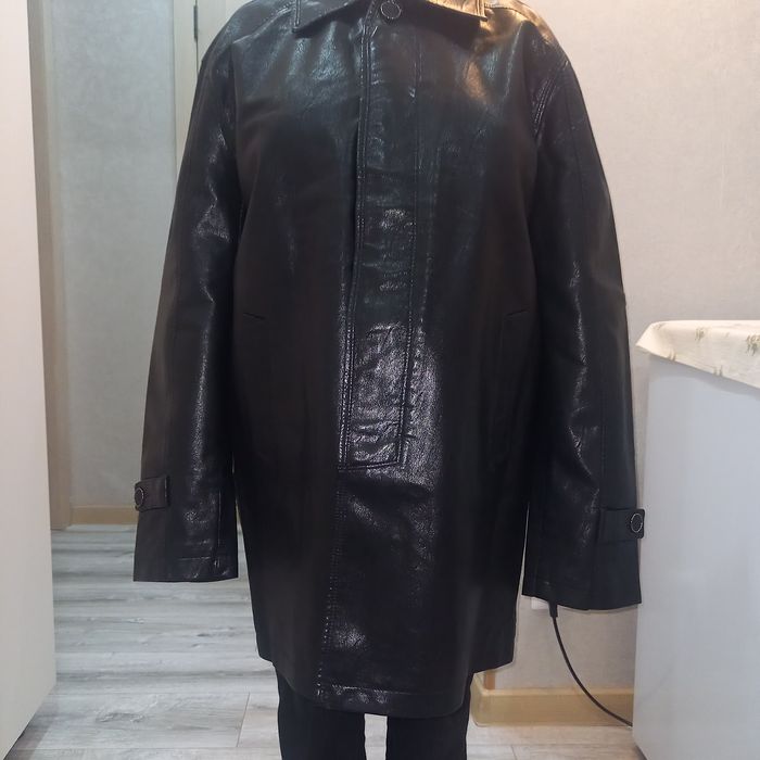 Продам новый кожаный плащ