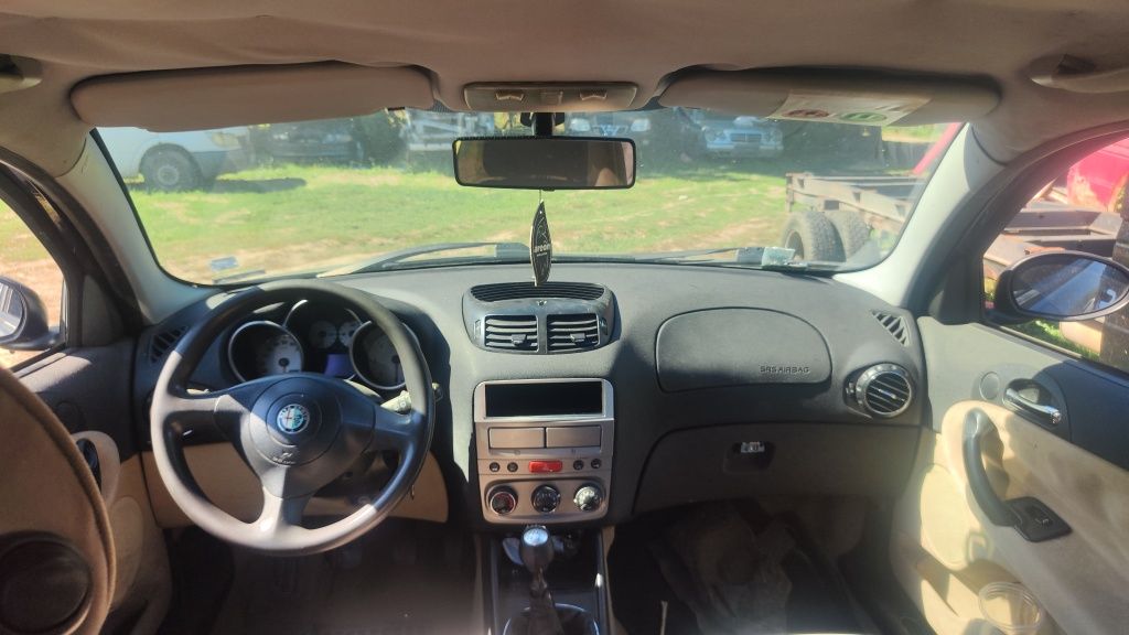 Alfa romeo 147  1.9тди 115к.с на части