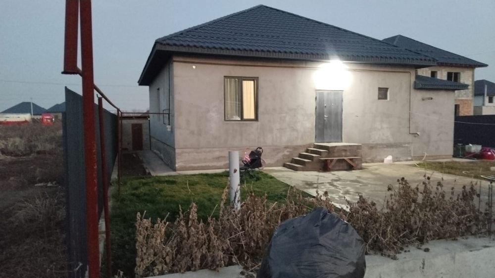 Алмалыбак мектеп