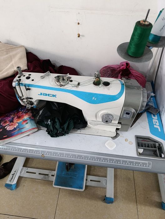 машинка автомат тогри чок аверлог