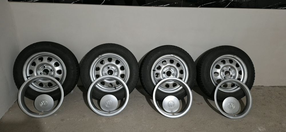 Зимние шины R14  диски все комплекте !!