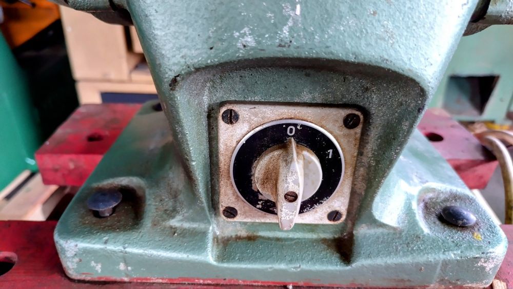 Шлайф за извити детайли с два балона