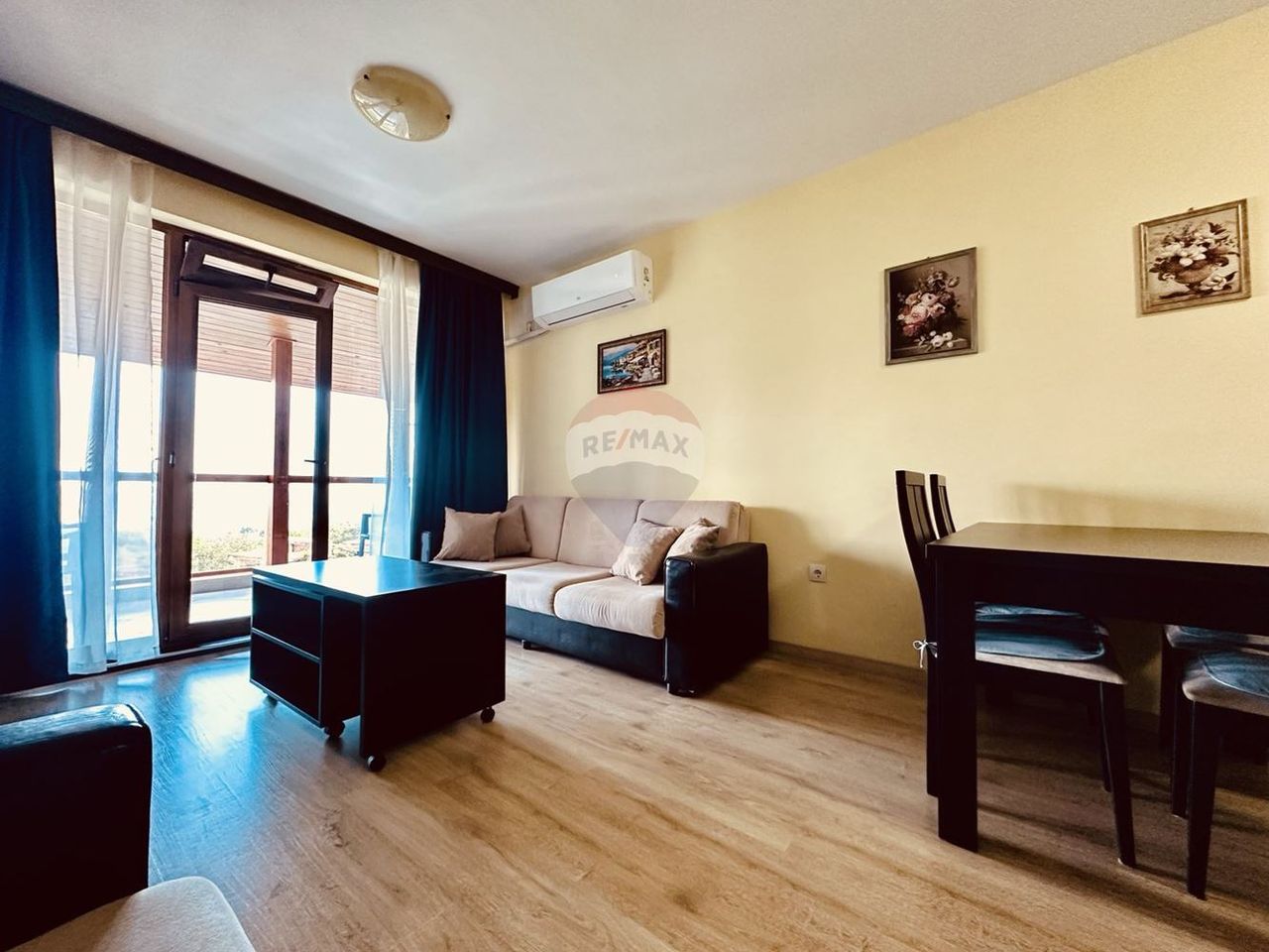 Дава се под наем Тристаен апартамент в Балчик - 93 кв.м за 600 € - Снимка #11
