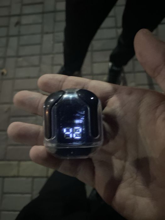 Airpods сатылады