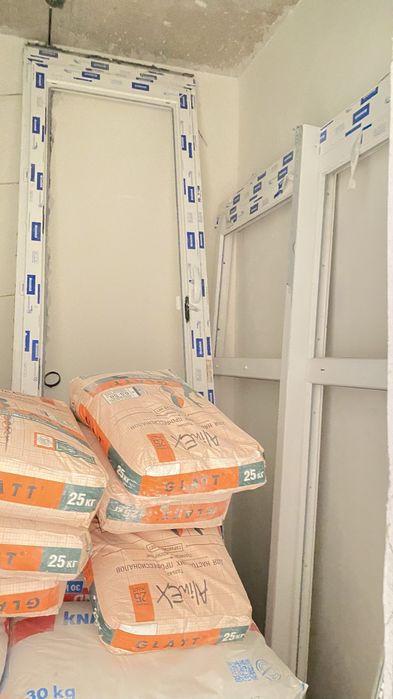 Пластиковое стекло ! Срочно! Отдам за 10к