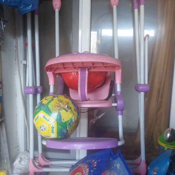 Качеля детски продам