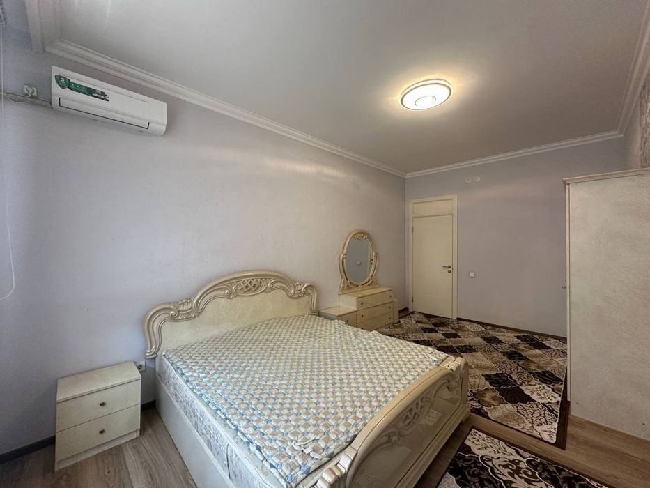 Сдаётся 3-х комнатная. Ц-2, Алайский, Новостройка