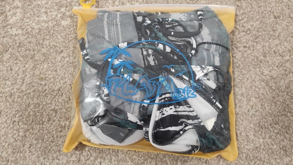 Costum baie 3 piese cu slip brazilian reglabil lateral