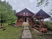 Refugiu de vis în inima munților: Cabana ta de poveste te așteaptă!