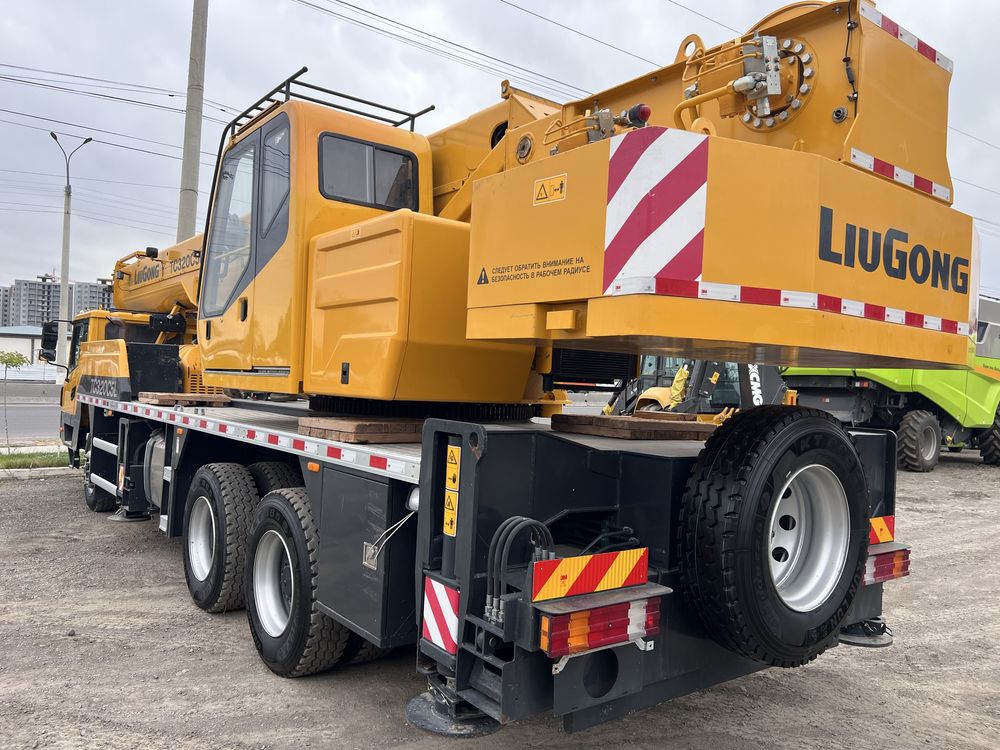 Срочно Автокран 32т. LIUGONG. TC320C5L. Янгидан фарки йук.