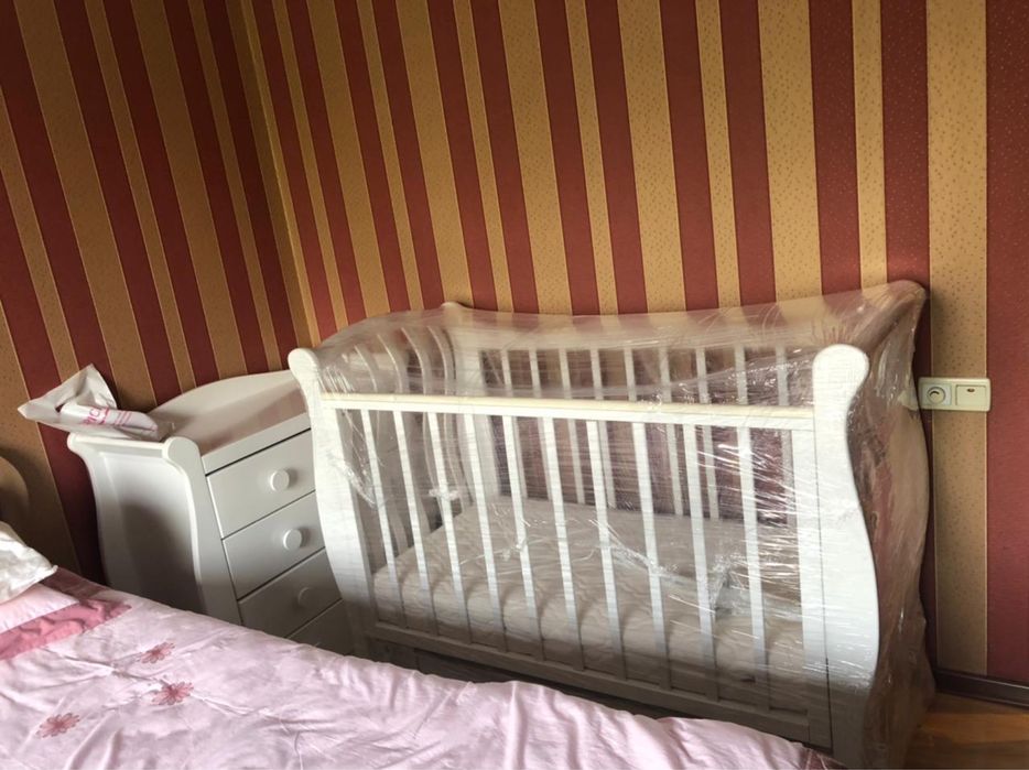 Детский манеж из дорогого материала