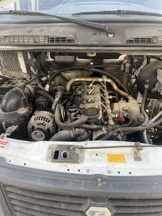 Мотор Каминс 2,8 с пробегом 146000- с вап камплект без коропки