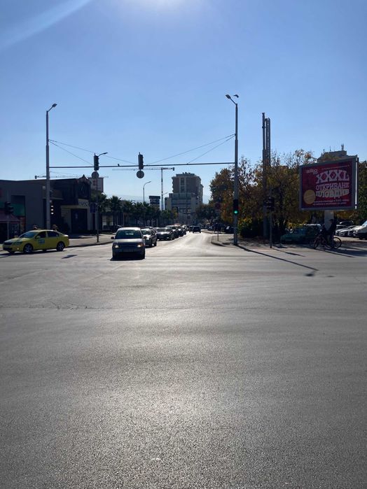 Дава се под наем Магазин в Пловдив, Център - 64 кв.м за 663 € - Снимка #3