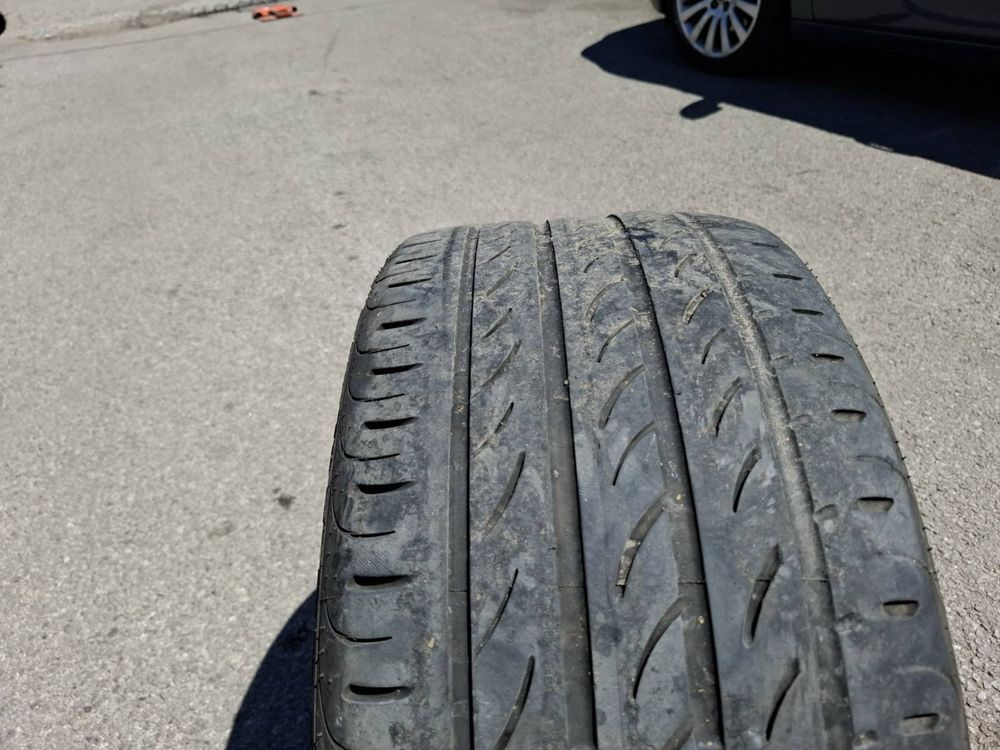 Гуми Pirelli 2 бр