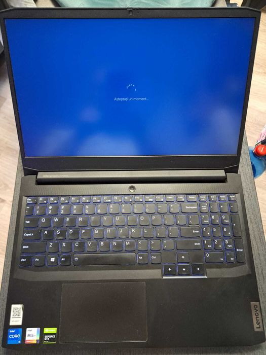 Vand Laptop Gaming Lenovo IdeaPad 3 15IHU6