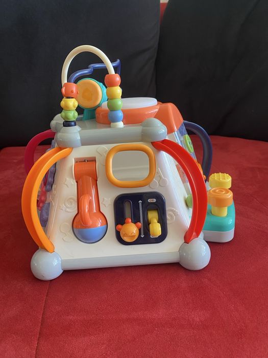 Интерактивна играчка SOLTOY, с 5 различни панела