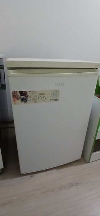 Холадилник. артел