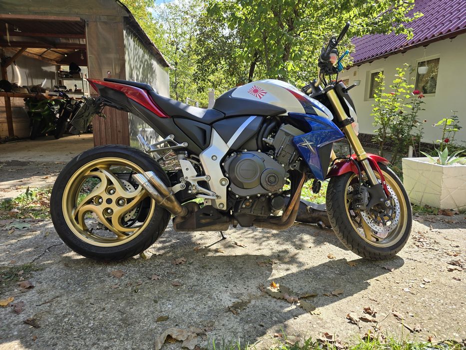 HONDA CB 1000R 2011 EDITIE HRC EXTREME stare foarte buna