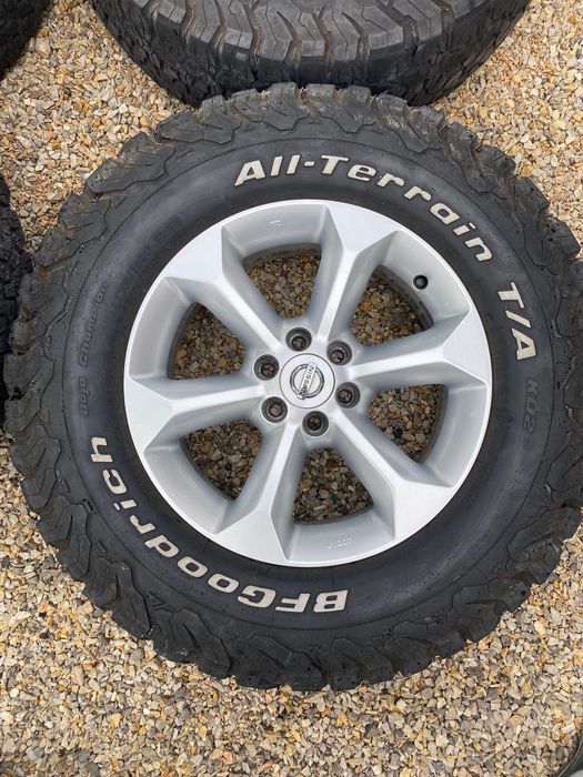 17 Цола 6 х 114.3 мм Нисан Навара , Патфайндер , Nissan Navara