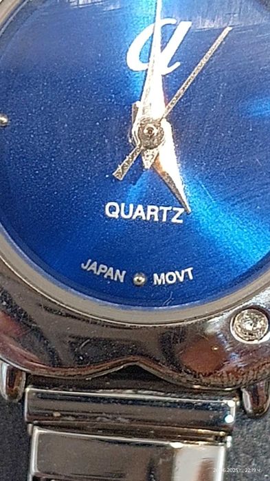 Дамски часовник гривна