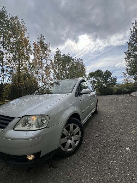 Volkswagen Touran 2.0 TDI