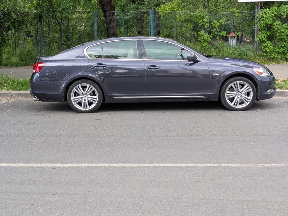 Lexus GS 450 H 350 hp