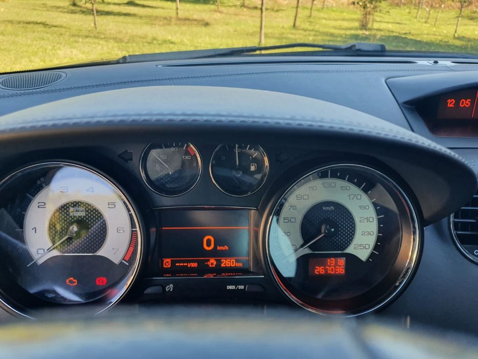 Autoturism peugot RCZ