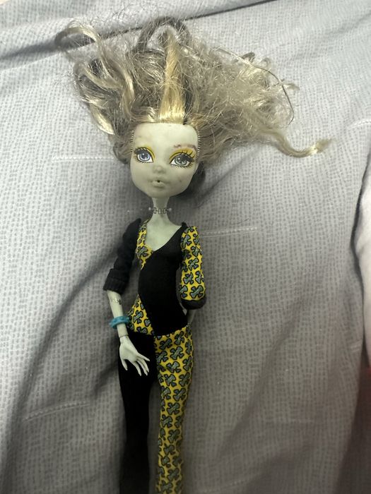 куклы монстер хай разные