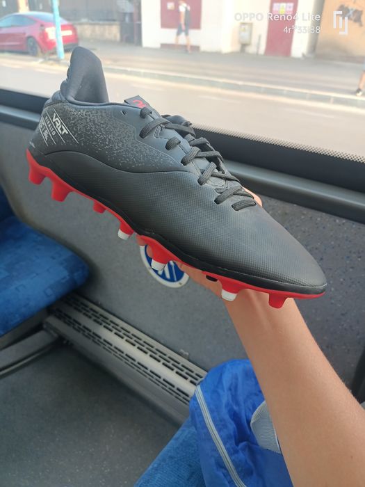 Pantofi Fotbal Kipsta marimea 44 - 45