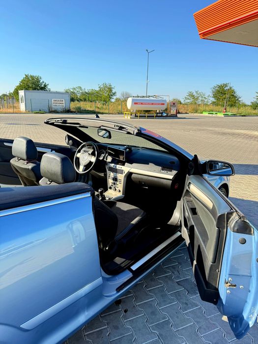 Opel astra H TwinTop / decapotabil