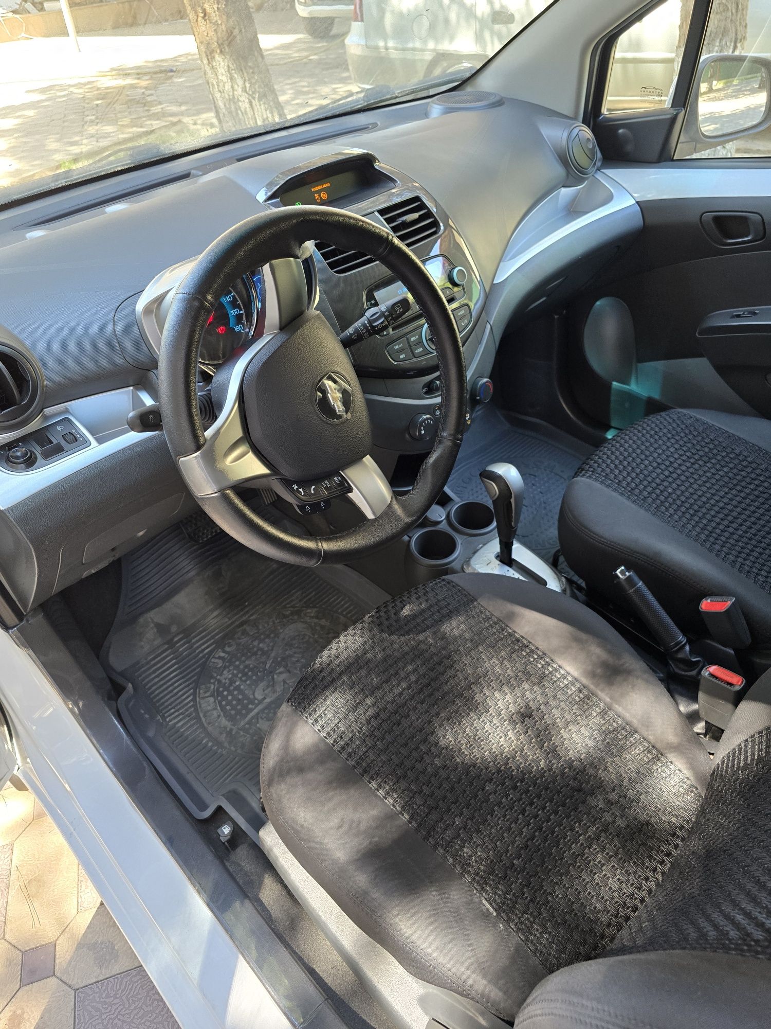 Chevrolet spark 4 poz
