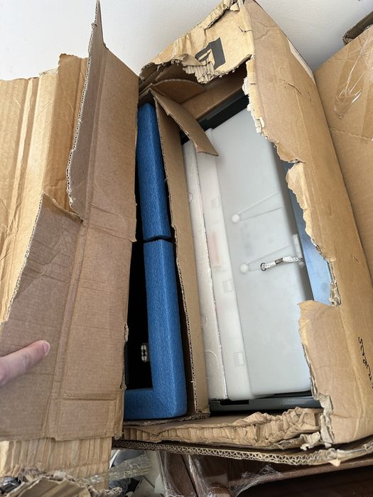 Cadru wc Vitra negru sticla premium la cutie