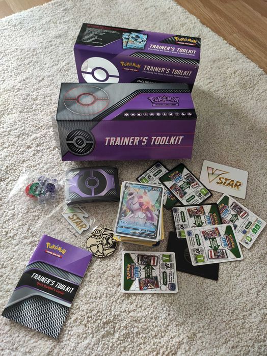 Pokemon Trainer's Toolkit Complet StarePerfecta PortofoliuCadou CURIER