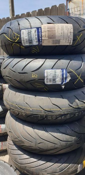 Anvelope motociclete noi.