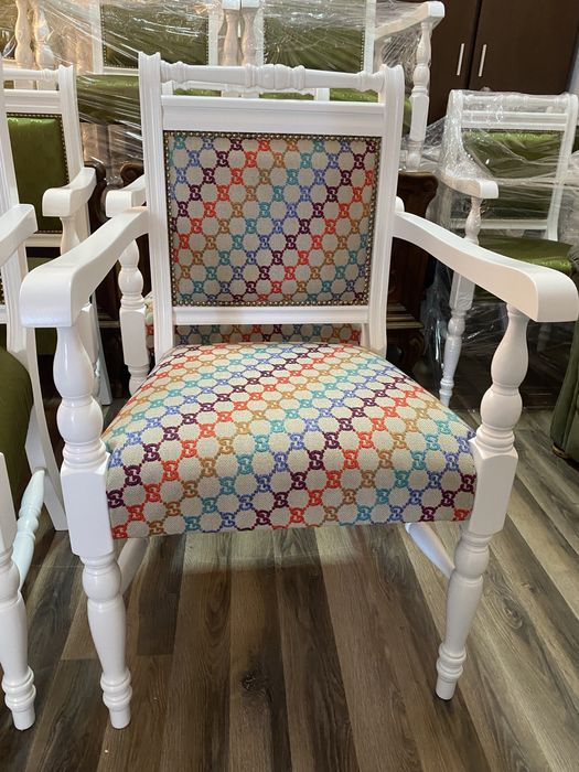 Vand scaune din lemn de fag