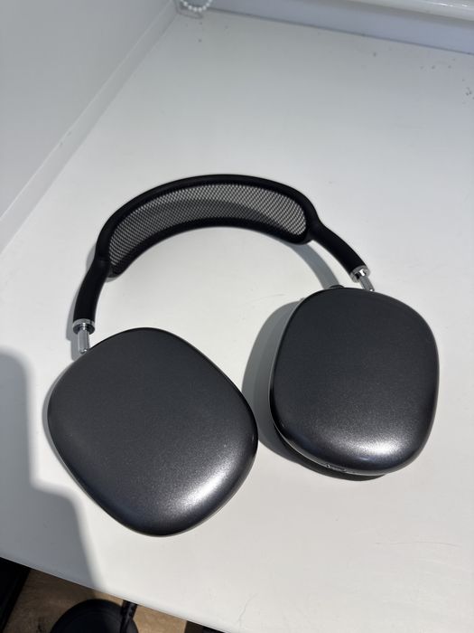 Продам Airpods max