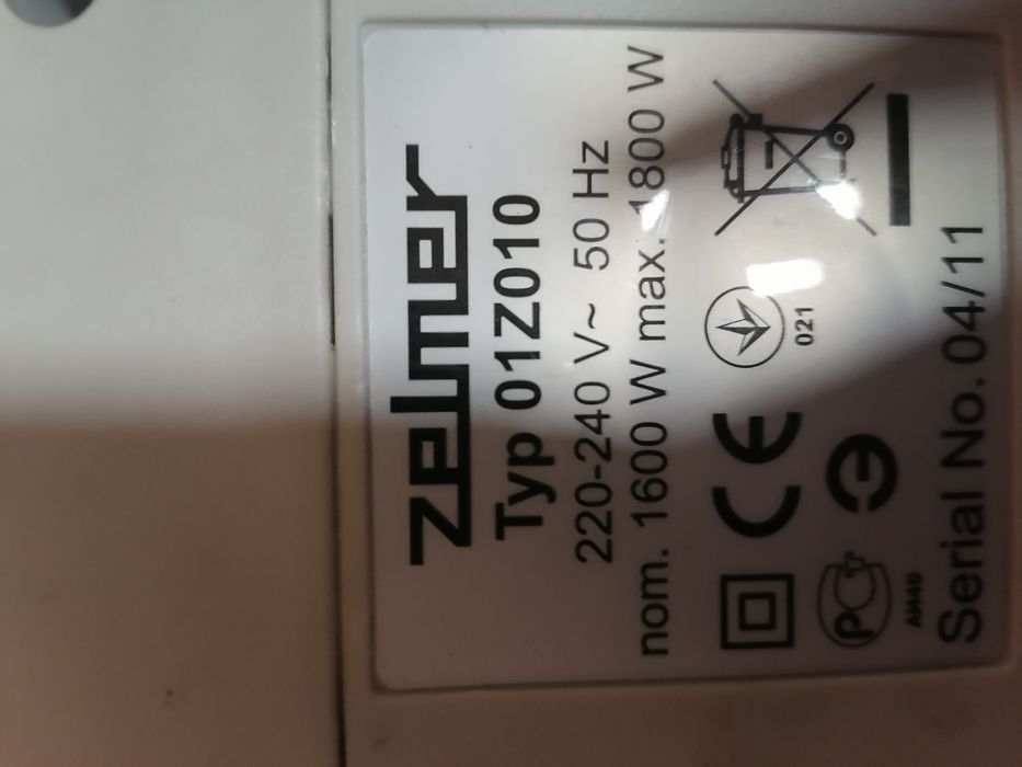 REDUCERE :  Aspirator Zelmer (1800W)