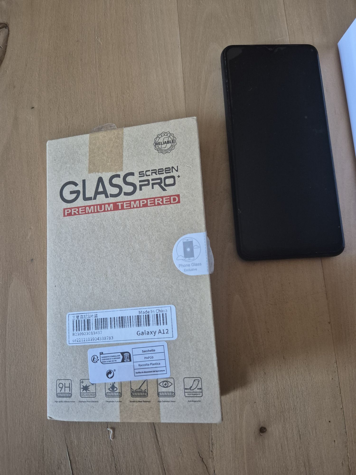 Продавам Samsung A12