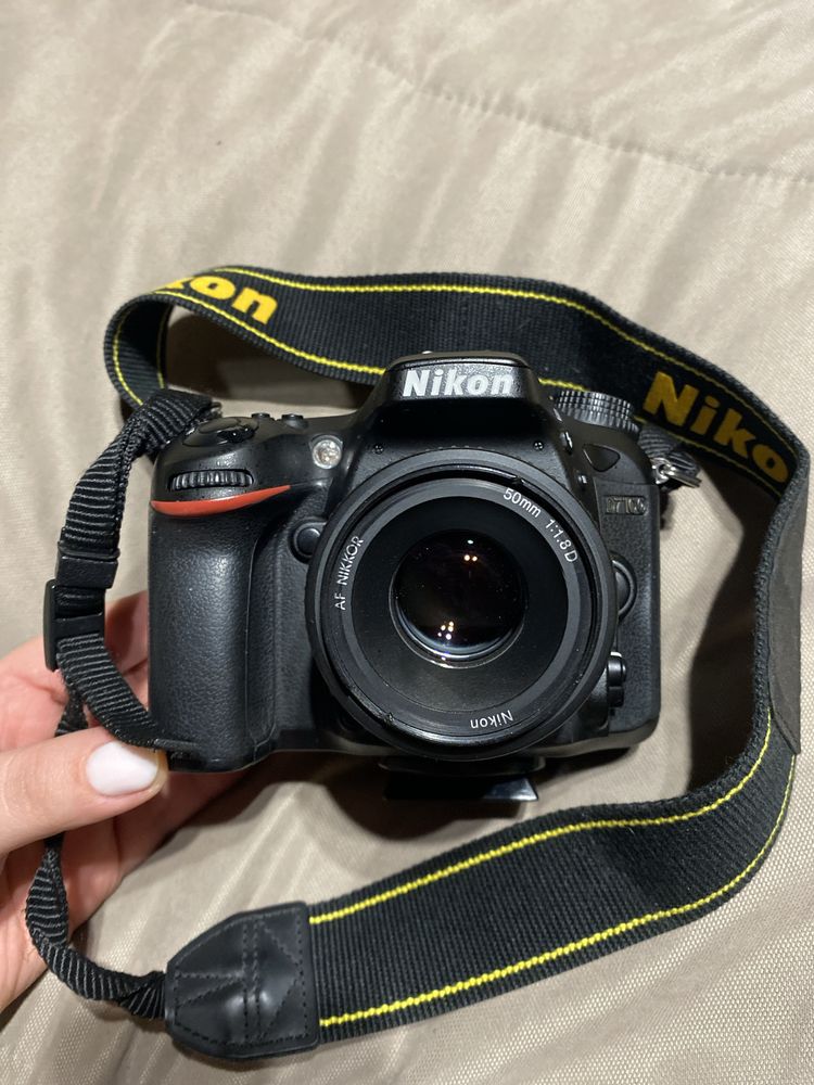 Nikon D7100 + Lens Nikon AF Nikkor 50mm f/1.8D + раница CaseLogic