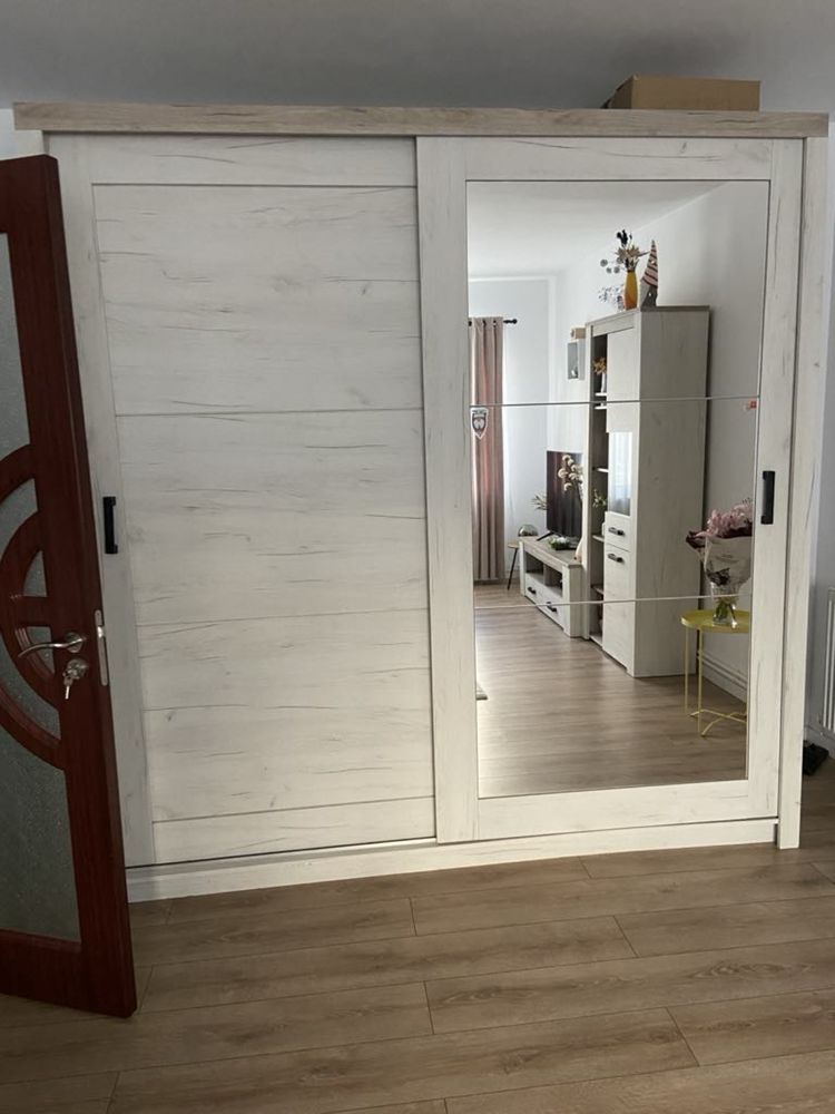 Apartament 2 camere decomandat