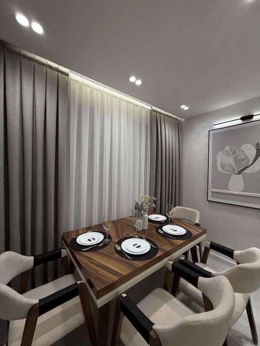 ( К70 ) Продается 2-комн квартира / самый центр улица Чехова / Ойбек