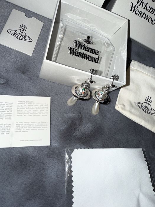 Cercei Vivienne Westwood Pearl Drop