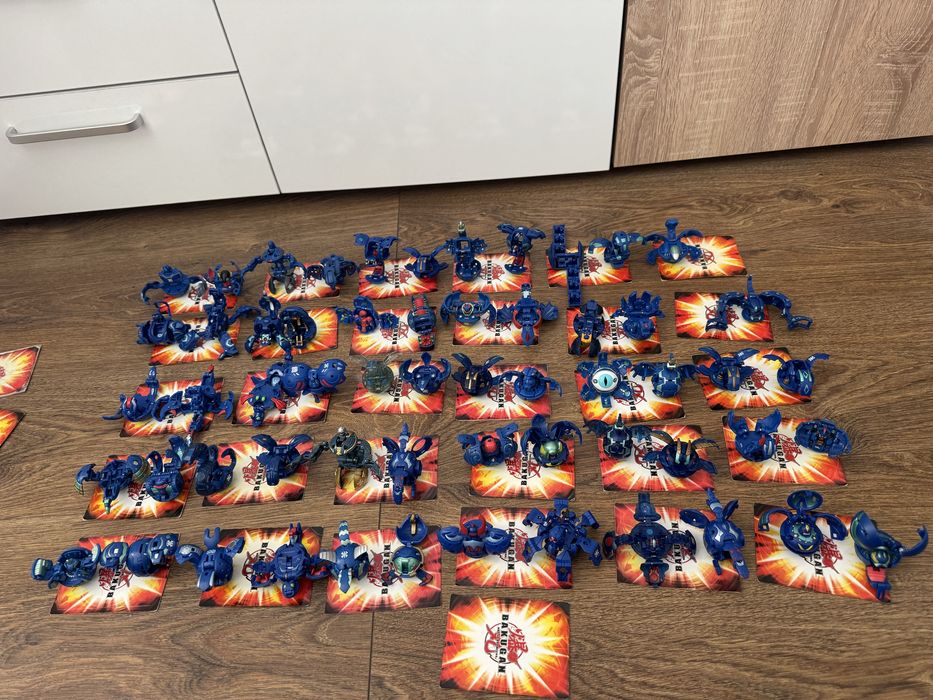 Бакуган играчки (Bakugan battle brawlers)