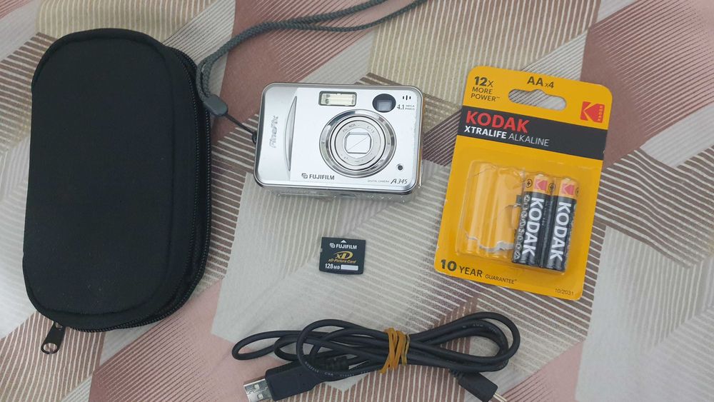фотоапарат Fujifilm FinePix A345