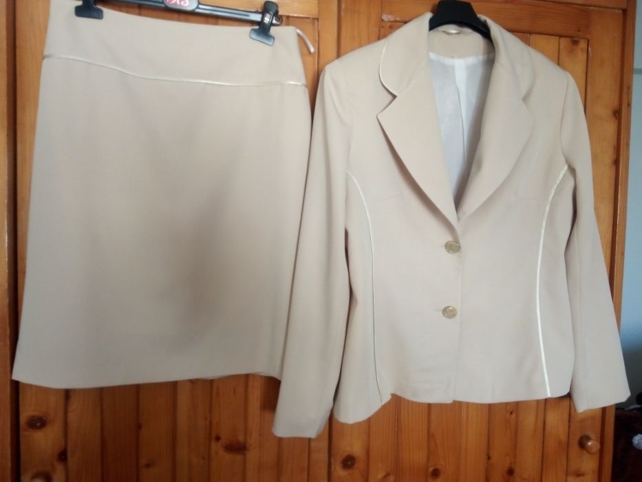 Costum dama office - sacou, fusta, bluza tip maieu